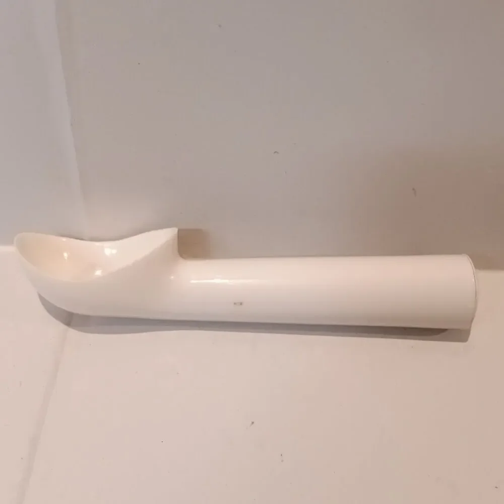 Vintage Ekco Plastic Traditional Ice Cream Scoop-White-Dishwasher Safe-90s